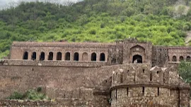  Bhangarh Fort